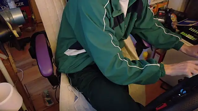 Gay-Versaut online show from 02.04.26