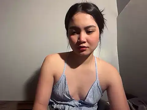 Nanalicious 69 online show from 04.25.26