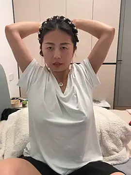 Snapshot of zzdd999 chatting on 04.24.26 zzdd999 online show from 04.24.26