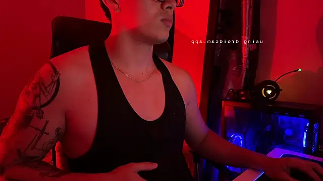 edwinsalvator online show from 12.18.25