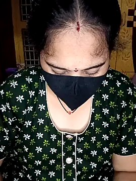 maduri   online show from 03.25.26