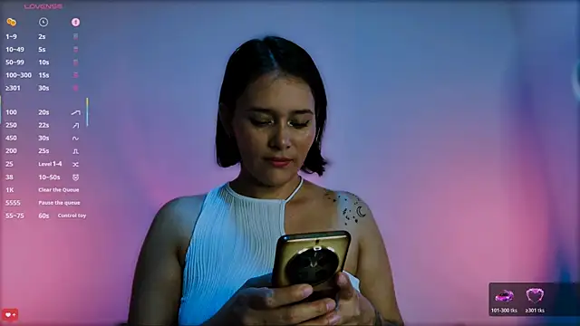 ScarlettRedsins online show from 02.10.26