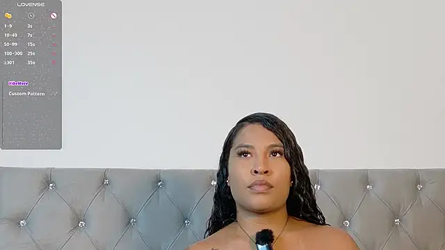 izzybelmonth12 online show from 02.19.26