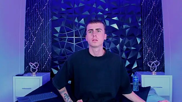 Snapshot of SpaceBoy1 chatting on 02.19.26 SpaceBoy1 online show from 02.19.26