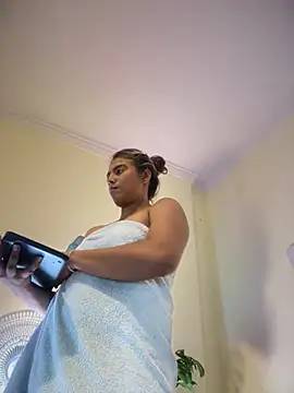 MiaSizzle online show from 03.08.26