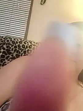 pinkcheetah12 online show from 04.03.26