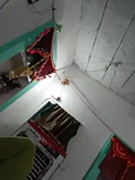 Snapshot of mantraverma chatting on 05.20.26 mantraverma online show from 05.20.26