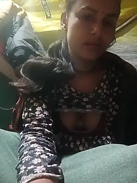 Snapshot of Cuty_priti chatting on 02.08.26 Cuty priti online show from 02.08.26