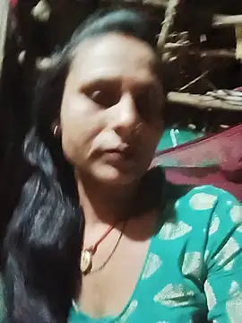 Snapshot of Cuty_priti chatting on 05.23.26 Cuty priti online show from 05.23.26