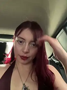 Snapshot of CamiTeaseX_ chatting on 04.07.26 CamiTeaseX online show from 04.07.26