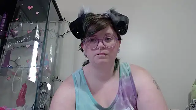 Snapshot of Pupghostt chatting on 03.30.26 Pupghostt online show from 03.30.26