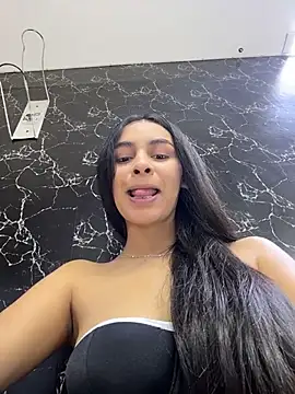 ManuelaEvans  online show from 02.03.26