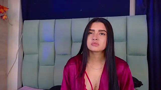 Emilyy05  online show from 07.05.26