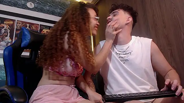 summer scott online show from 02.04.26