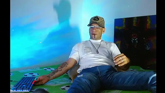 Alphamaster 92 online show from 04.08.26