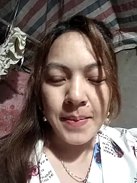 Snapshot of Lucky_cutee chatting on 02.24.26 Lucky cutee online show from 02.24.26