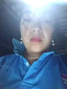 Snapshot of Lucky_cutee chatting on 03.24.26 Lucky cutee online show from 03.24.26