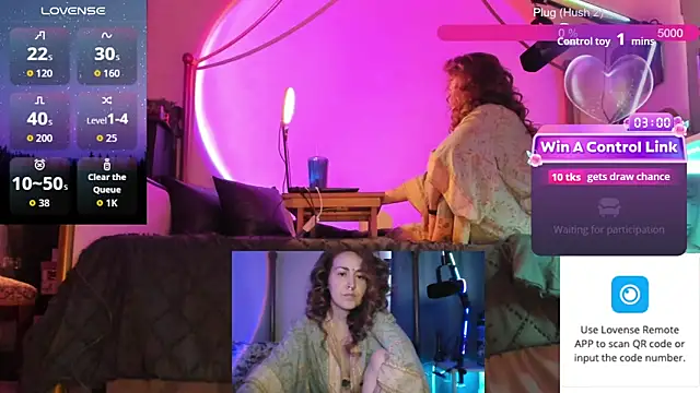 Snapshot of trixiedivine chatting on 03.17.26 trixiedivine online show from 03.17.26