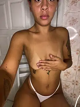 Snapshot of Estrelaa7 chatting on 02.10.26 Estrelaa7 online show from 02.10.26