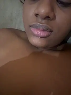 amorasecy online show from 03.10.26