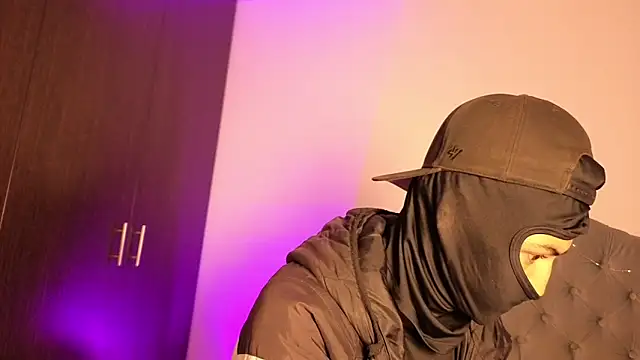 cute emmma online show from 04.11.26