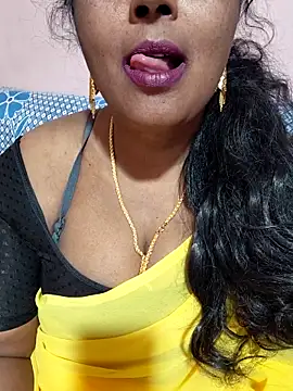 Snapshot of siri_tamiltelugu chatting on 02.05.26 siri tamiltelugu online show from 02.05.26