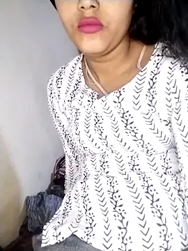 Snapshot of horny_kanika chatting on 02.01.26 horny kanika online show from 02.01.26