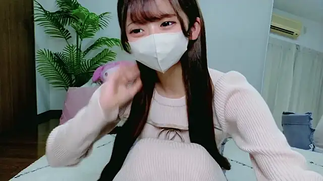 Snapshot of Kiki-jpn chatting on 04.25.26 Kiki-jpn online show from 04.25.26