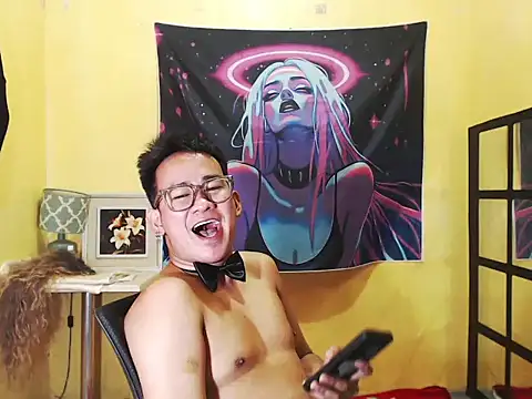 Snapshot of AnthonyCUMS17 chatting on 12.23.25 AnthonyCUMS17 online show from 12.23.25