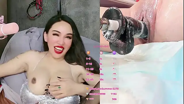 Snapshot of ladyfengyeS010 chatting on 05.04.26 ladyfengyeS010 online show from 05.04.26