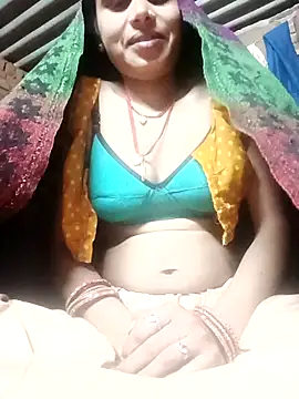 Snapshot of Fency_Love143 chatting on 01.15.26 Fency Love143 online show from 01.15.26