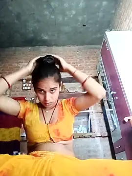 Snapshot of Fency_Love143 chatting on 02.15.26 Fency Love143 online show from 02.15.26