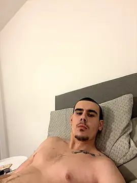 Snapshot of harveyterrence chatting on 01.14.26 harveyterrence online show from 01.14.26