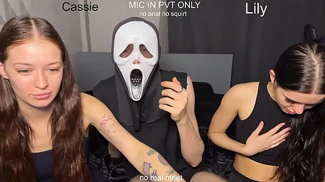 girls secrets online show from 02.21.26