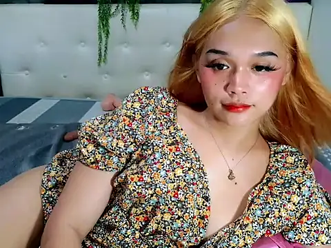 Snapshot of Hard_lovely_Dick69 chatting on 06.18.26 Hard lovely Dick69 online show from 06.18.26