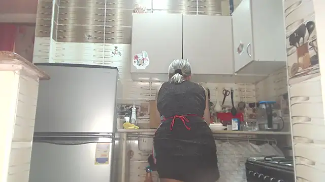 RebeccaDarling online show from 06.25.26