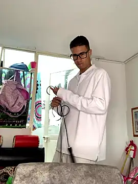 Snapshot of Latin_Paisa_Boy chatting on 01.12.26 Latin Paisa Boy online show from 01.12.26