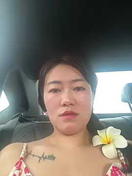 Snapshot of Molly-xiao chatting on 05.25.26 Molly-xiao online show from 05.25.26