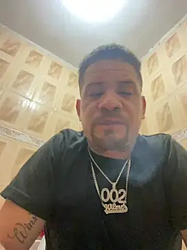 Snapshot of Dominicanobb chatting on 02.06.26 Dominicanobb online show from 02.06.26