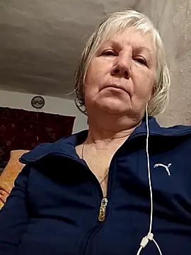 Snapshot of KlaudiaDarling chatting on 02.28.26 KlaudiaDarling online show from 02.28.26