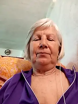 KlaudiaDarling online show from 04.17.26