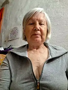 KlaudiaDarling online show from 05.19.26