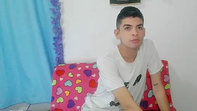 nico22love online show from 02.12.26