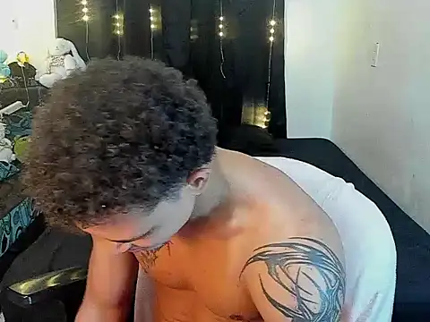 Dres4U online show from 02.24.26