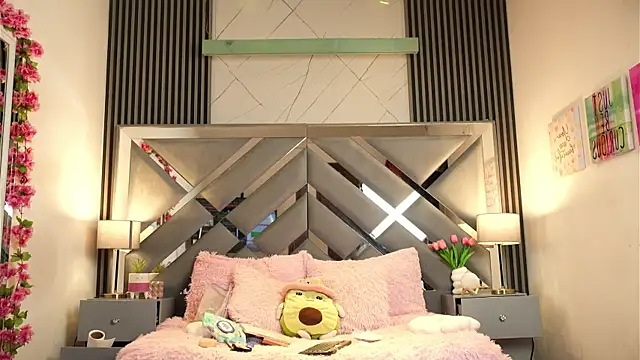 melody  sweet  online show from 07.28.26