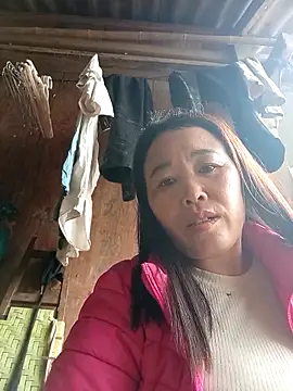 Snapshot of dakota-kis chatting on 02.19.26 dakota-kis online show from 02.19.26