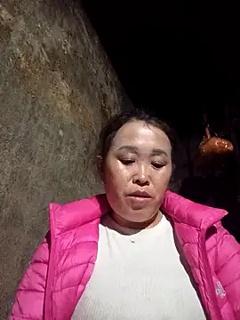 Snapshot of dakota-kis chatting on 02.21.26 dakota-kis online show from 02.21.26