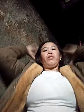 Snapshot of dakota-kis chatting on 02.24.26 dakota-kis online show from 02.24.26