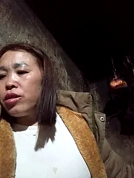 Snapshot of dakota-kis chatting on 03.17.26 dakota-kis online show from 03.17.26