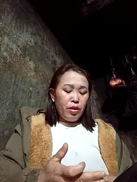 Snapshot of dakota-kis chatting on 03.19.26 dakota-kis online show from 03.19.26